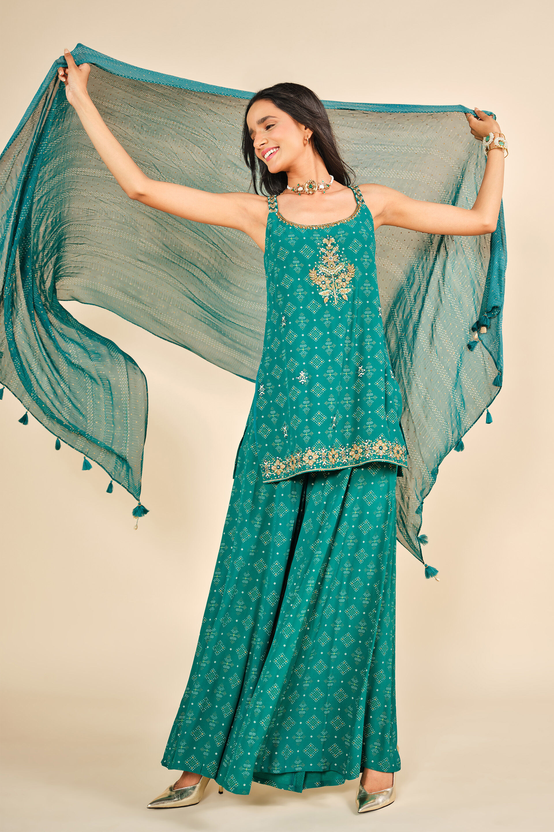 Lashkara Kurta Set, Green, image 3